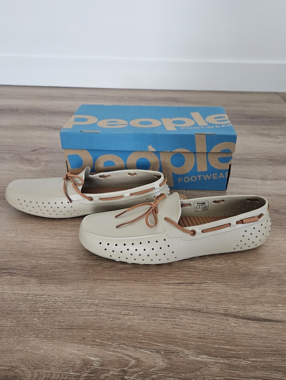 People Footwear The Senna Men’s Casual Beige Deck Loafers Size 11 - Picture 4 of 14